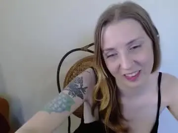 Strawberrylit  live sex cam
