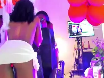 Vallnoir  live sex cam