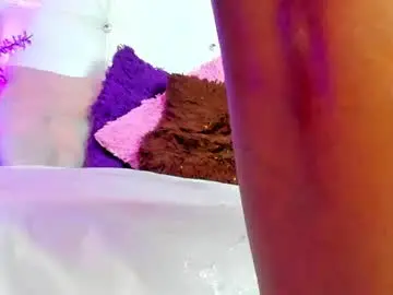 Vallnoir  live sex cam