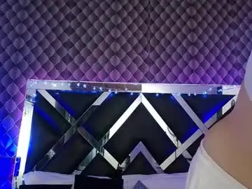 Victtoria_lee  live sex cam