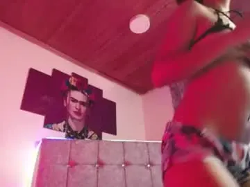 Zira_lux  live sex cam