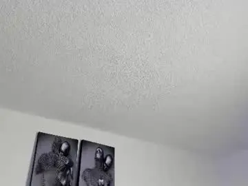 Zira_lux  live sex cam
