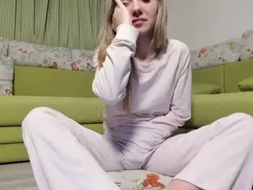 1nwardly_beauty  live sex cam