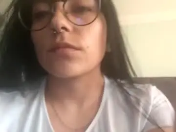 Abbie485767  live sex cam