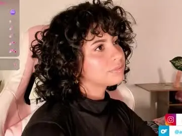 Adriannyp  live sex cam