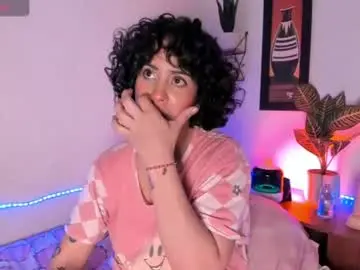 Adriannyp  live sex cam