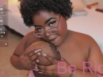 Ayanaa_ebony_  live sex cam