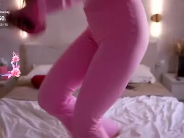 Babymilkaa  live sex cam