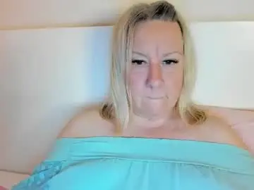 Blonde_angel20  live sex cam