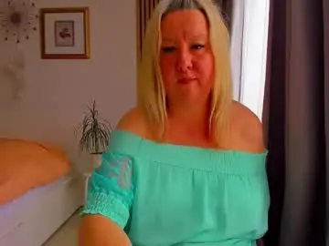 Blonde_angel20  live sex cam