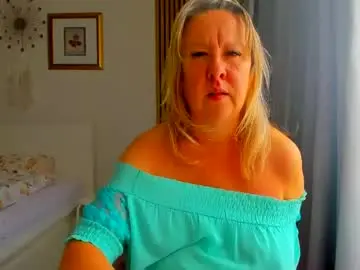 Blonde_angel20  live sex cam