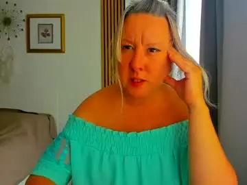 Blonde_angel20  live sex cam