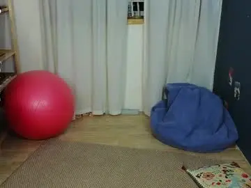 Call_me_heaven  live sex cam