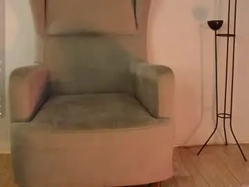 Call_me_heaven  live sex cam