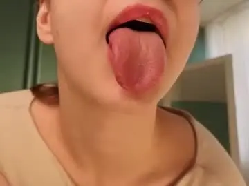 Cassiecool  live sex cam
