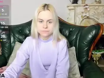 Hilleva  live sex cam