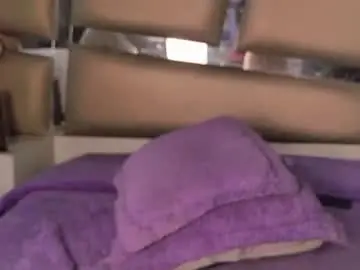 Jadeestudios  live sex cam