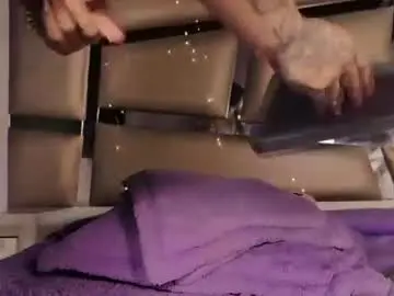 Jadeestudios  live sex cam