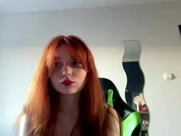 Jenninemccurtis  live sex cam