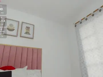 Jennyweellss  live sex cam