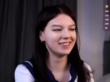 Mitziefetters  live sex cam