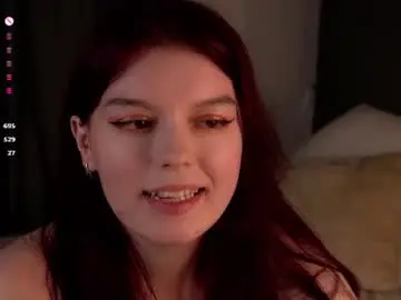 Mitziefetters  live sex cam