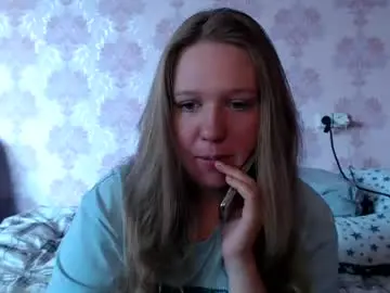 Moon_linght000  live sex cam
