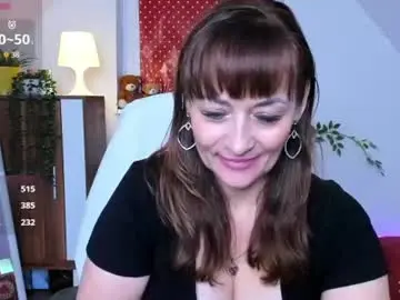 Naughtymilane  live sex cam
