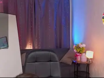 Nicoll_cherry  live sex cam