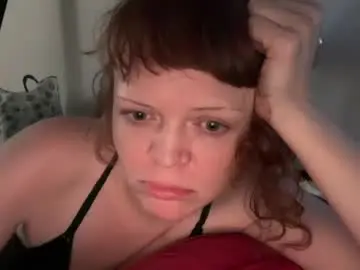 Redheadspinelli  live sex cam