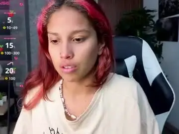 Saphiire_  live sex cam