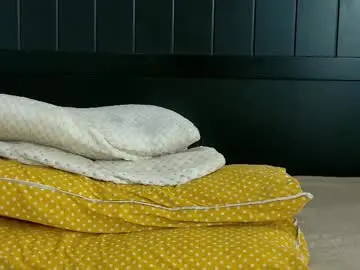 Yanira_ass_  live sex cam