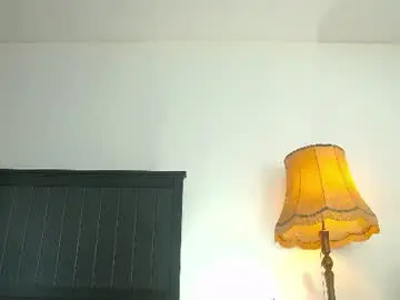 Yanira_ass_  live sex cam