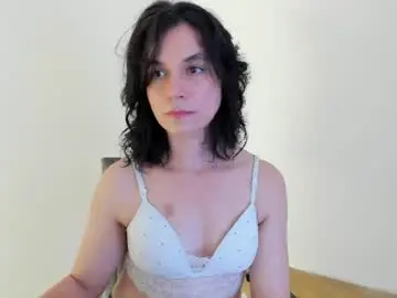 Amaranthaajames  live sex cam