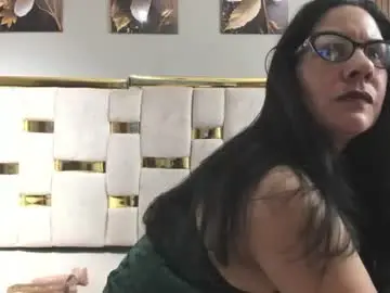 Amatista_hiill  live sex cam