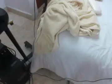 Amberweest  live sex cam