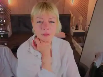 Ann_annise  live sex cam