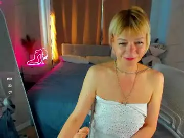 Ann_annise  live sex cam