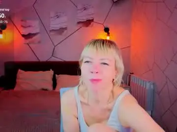 Ann_annise  live sex cam