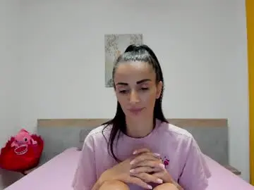 Blissaria  live sex cam