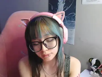 Danyelleeyermann  live sex cam