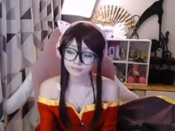 Danyelleeyermann  live sex cam