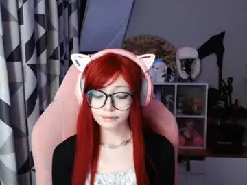 Danyelleeyermann  live sex cam