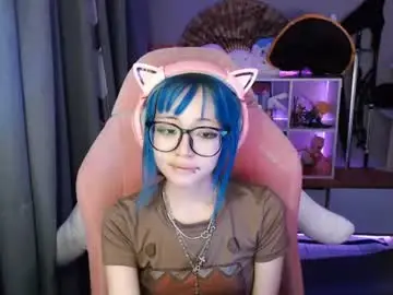 Danyelleeyermann  live sex cam