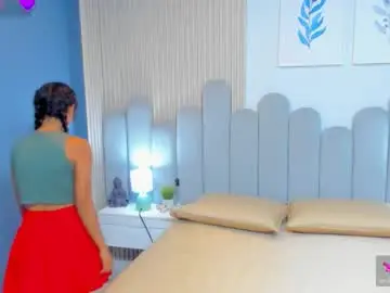 Luly_dreams  live sex cam