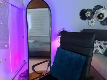 Luna_celeeste_  live sex cam