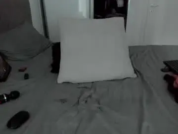 Melissanextdoor  live sex cam