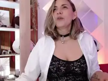 Milfsecret69  live sex cam
