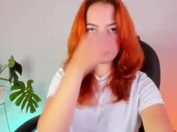 Pear__moon  live sex cam