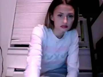 Reinabennett  live sex cam